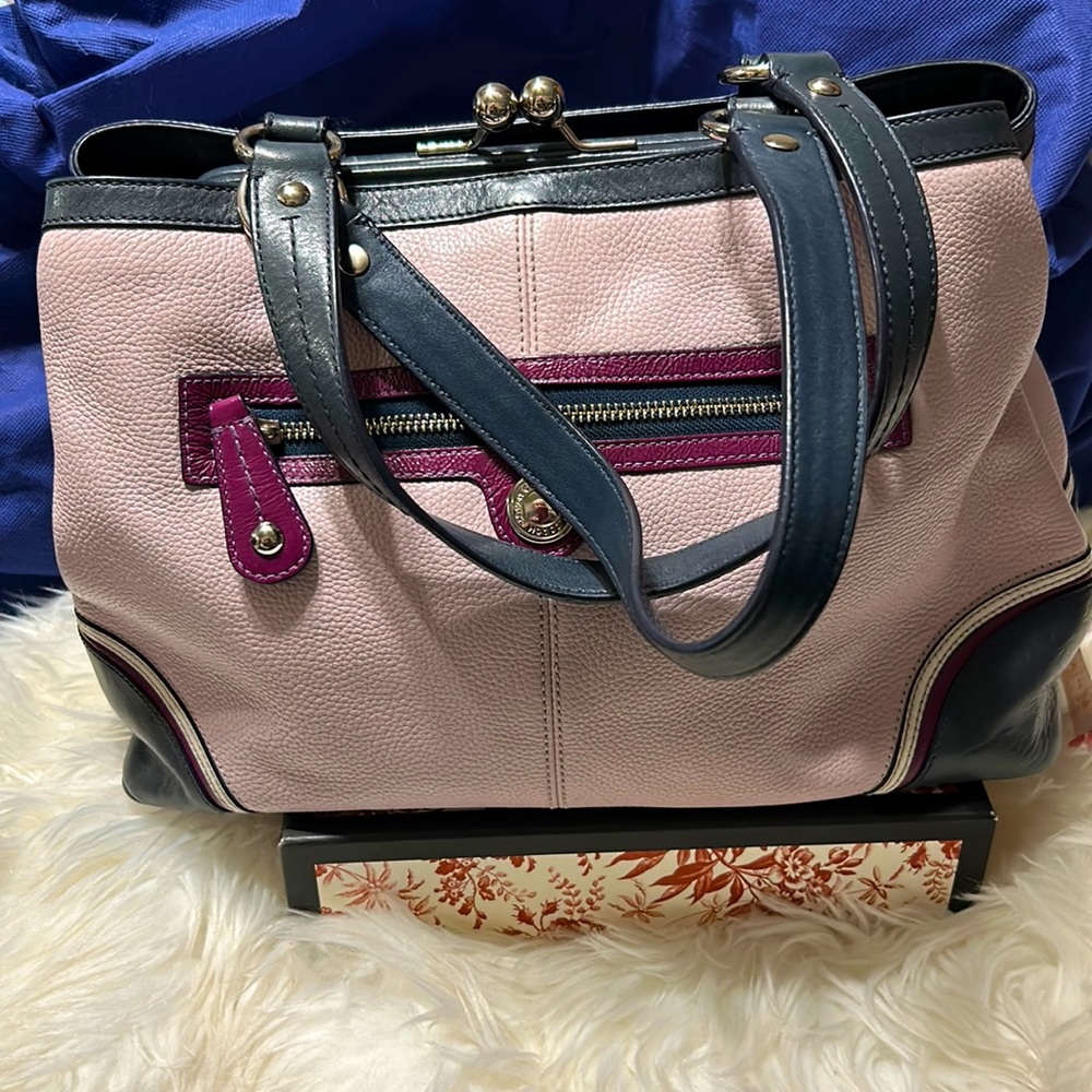 Coach Graceful & Stylish Lilac Leather Satchel